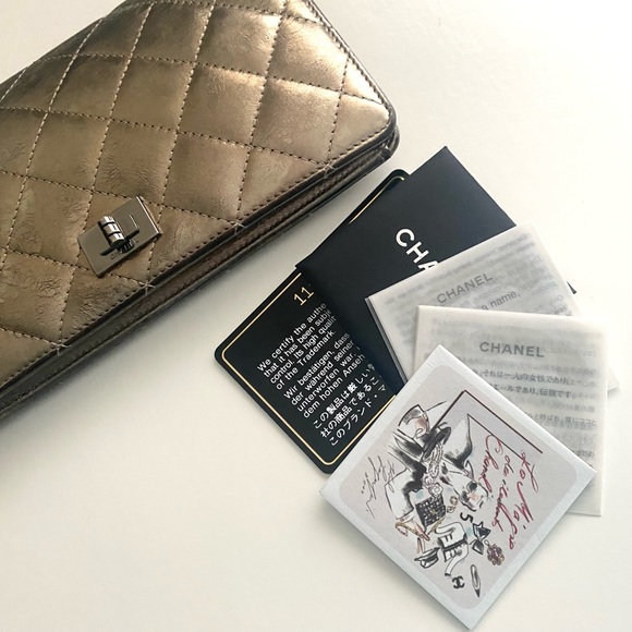 CHANEL Handbags - Authentic Chanel Yen Wallet
